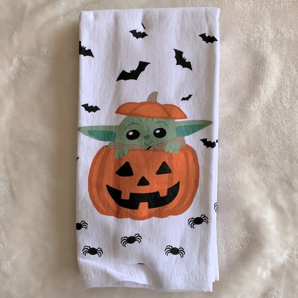 🎃 NWT Star Wars Mandalorian Pumpkin Kitchen Towels